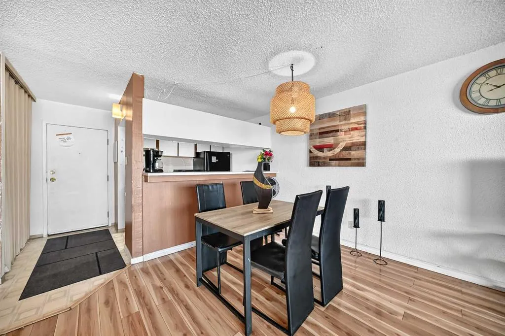 221 6 Avenue SE #2110