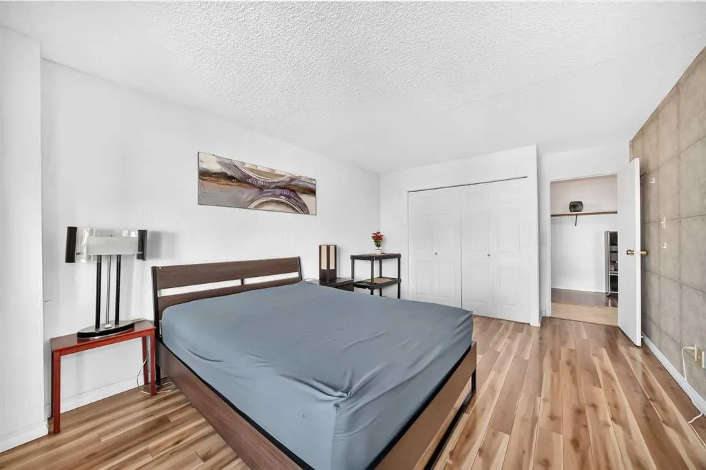 221 6 Avenue SE #2110