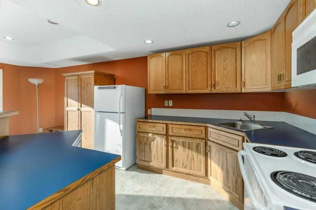 70 Riverview Circle