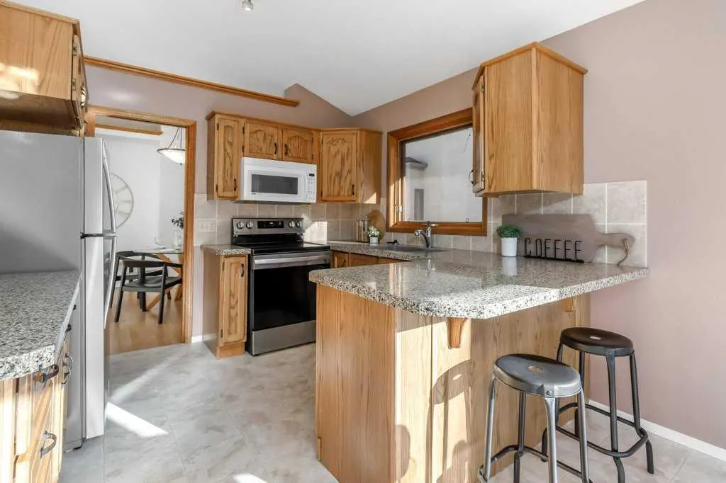 70 Riverview Circle