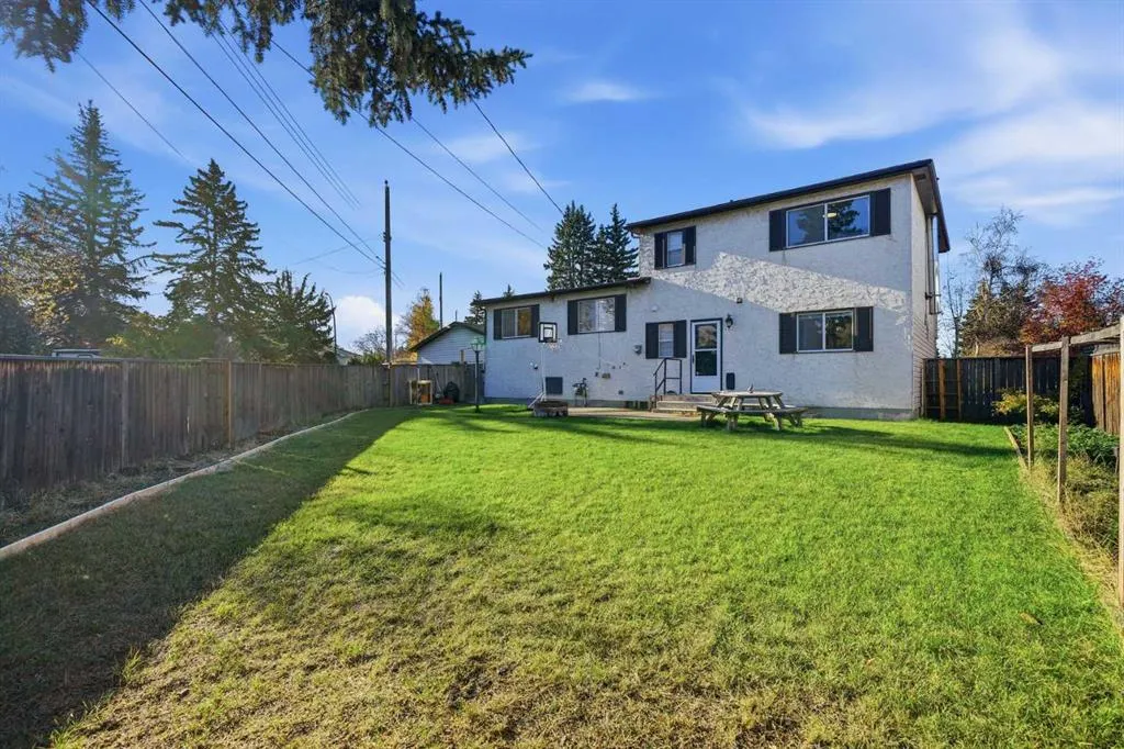11116 Southdale Road SW