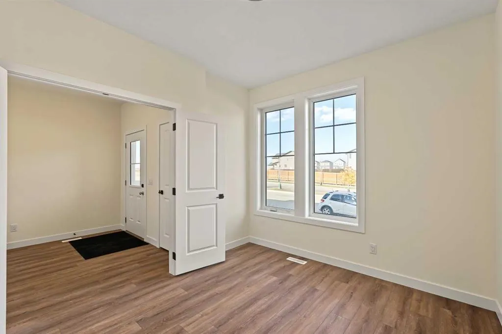 129 Bridgeport Gate