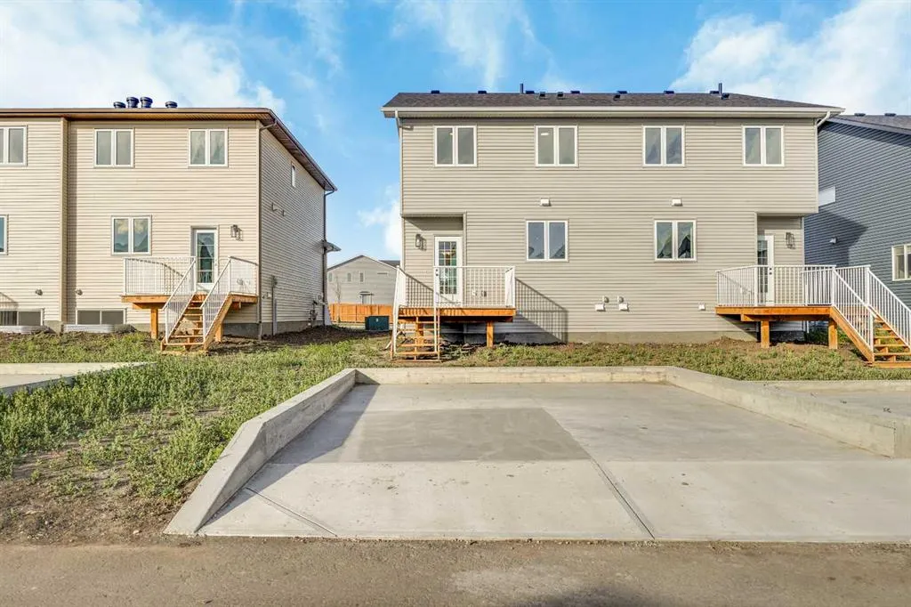 129 Bridgeport Gate