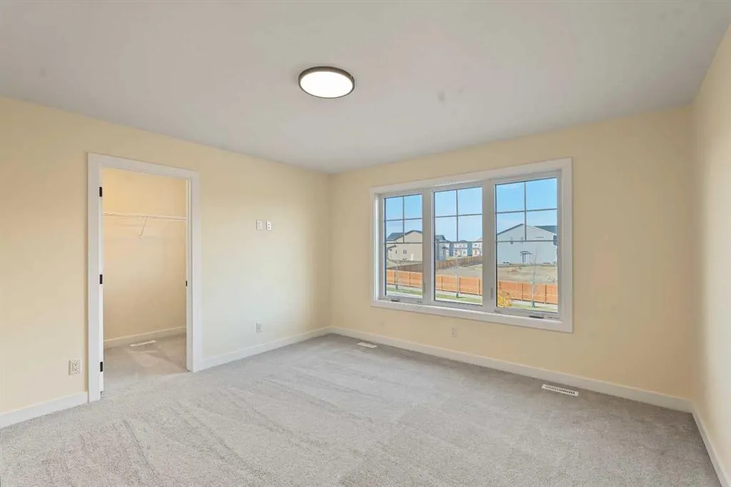129 Bridgeport Gate