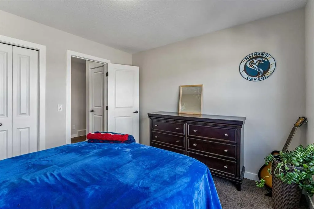 281 Boulder Creek Crescent SE
