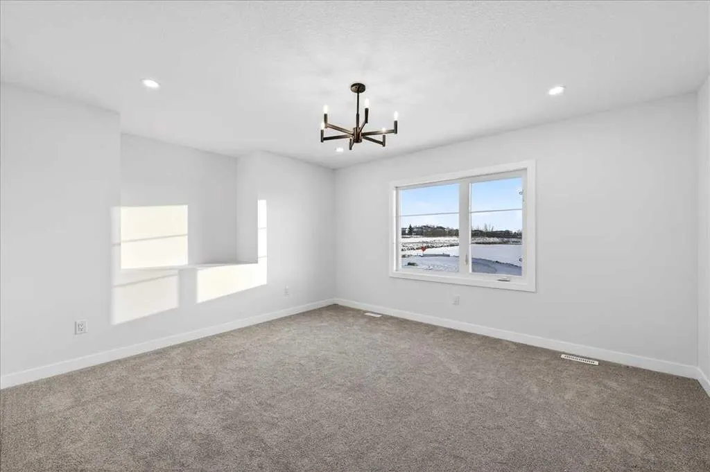 3 Lakewood Way