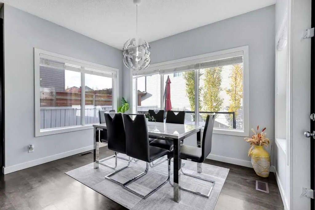 87 Brightonstone Passage SE