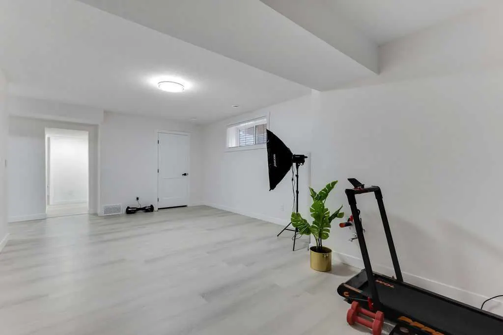 87 Brightonstone Passage SE