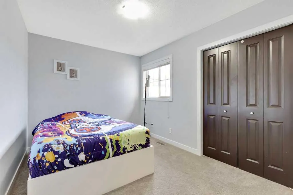 87 Brightonstone Passage SE