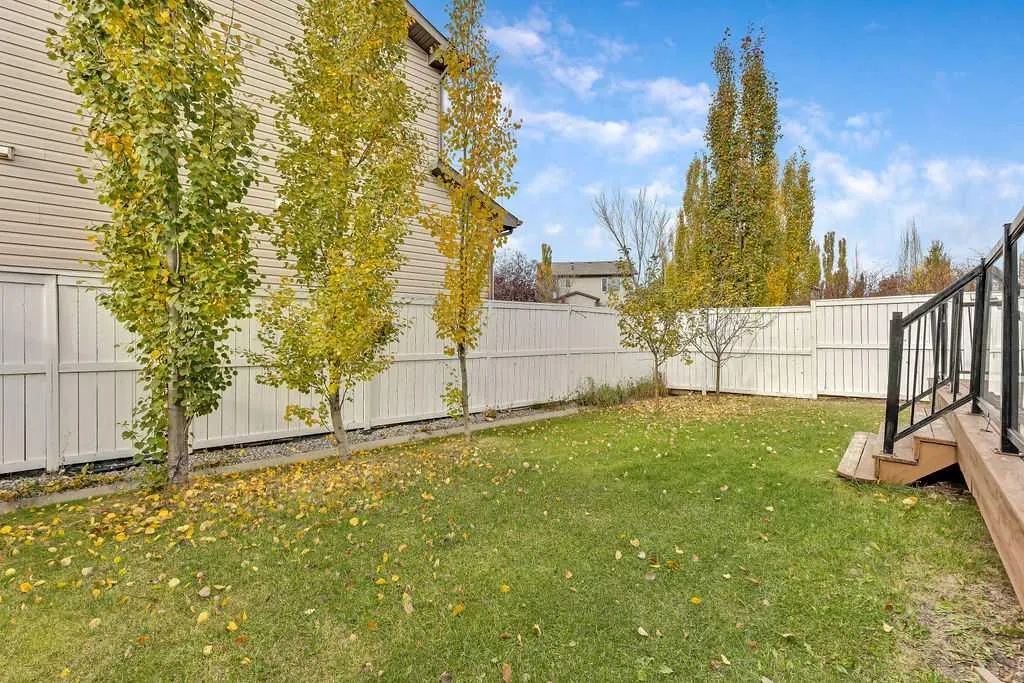 87 Brightonstone Passage SE