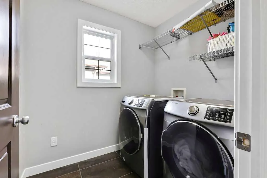 87 Brightonstone Passage SE