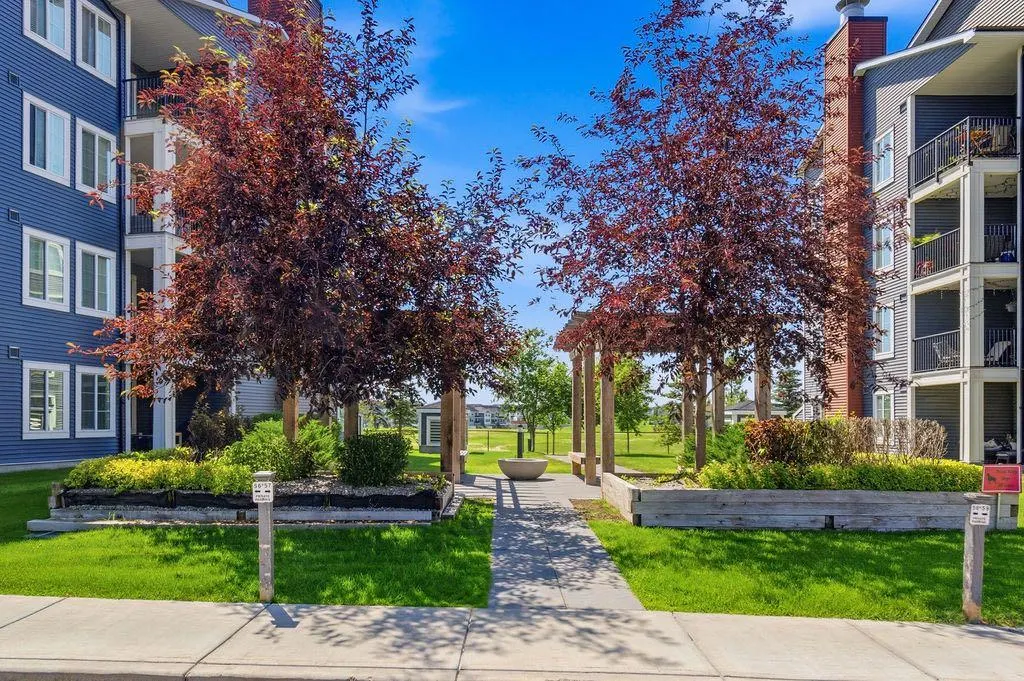 99 Copperstone Park SE #3209