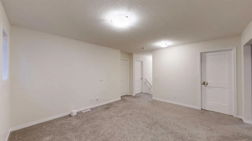 504 Monterey Drive SE