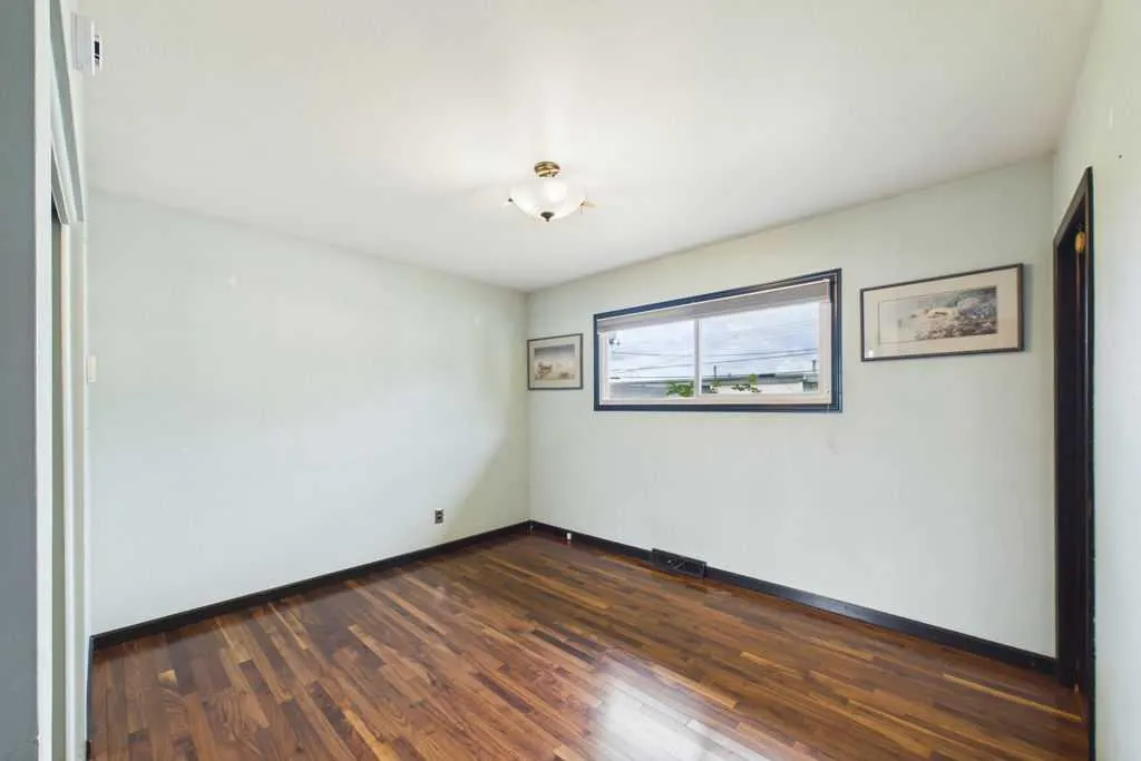 28 Franklin Drive SE