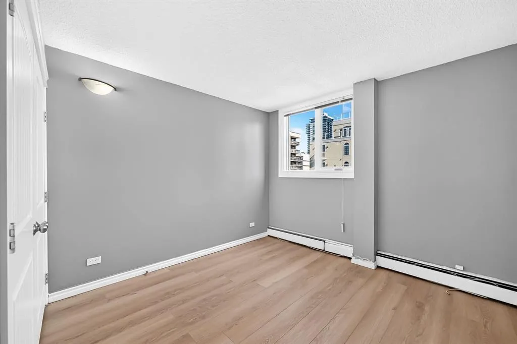 1312 13 Avenue SW #501