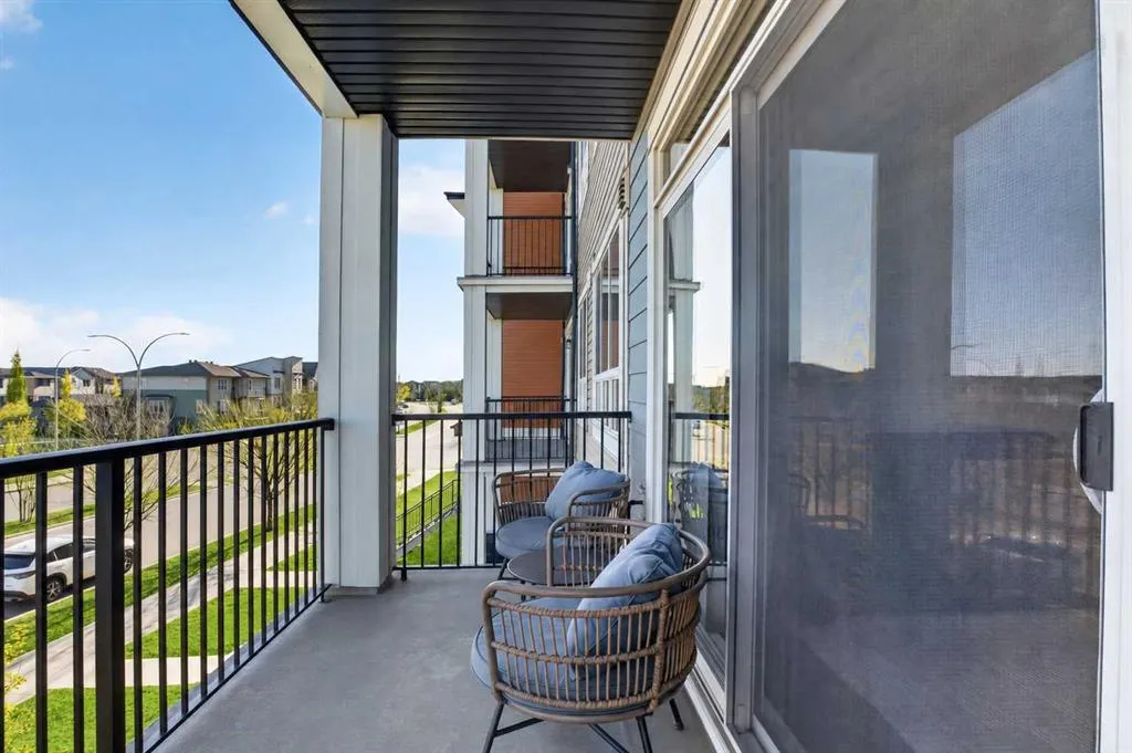 10 Walgrove Walk SE #217