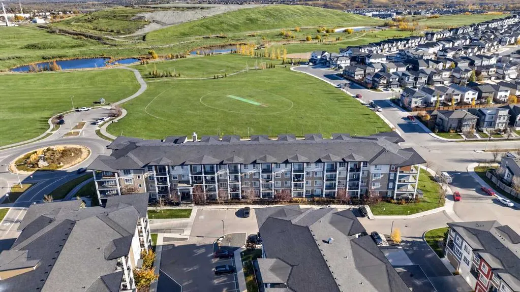 10 Walgrove SE #217