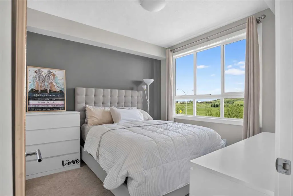 10 Walgrove SE #217