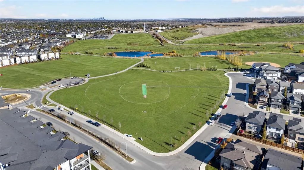 10 Walgrove SE #217