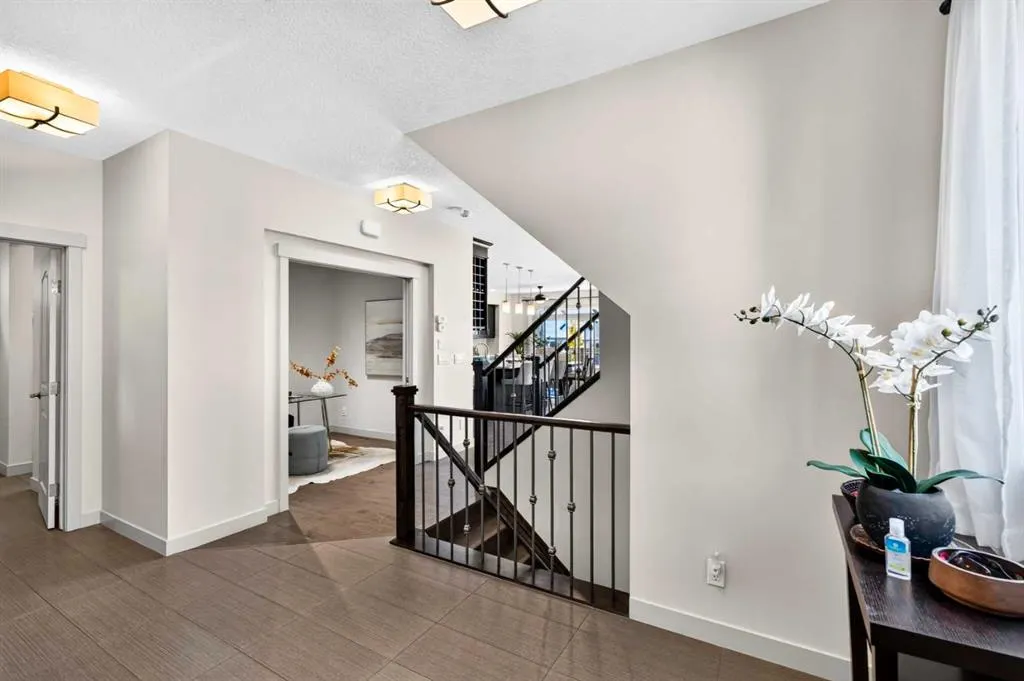 78 Cranarch View SE