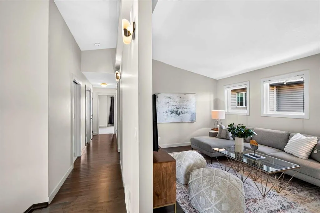 78 Cranarch View SE