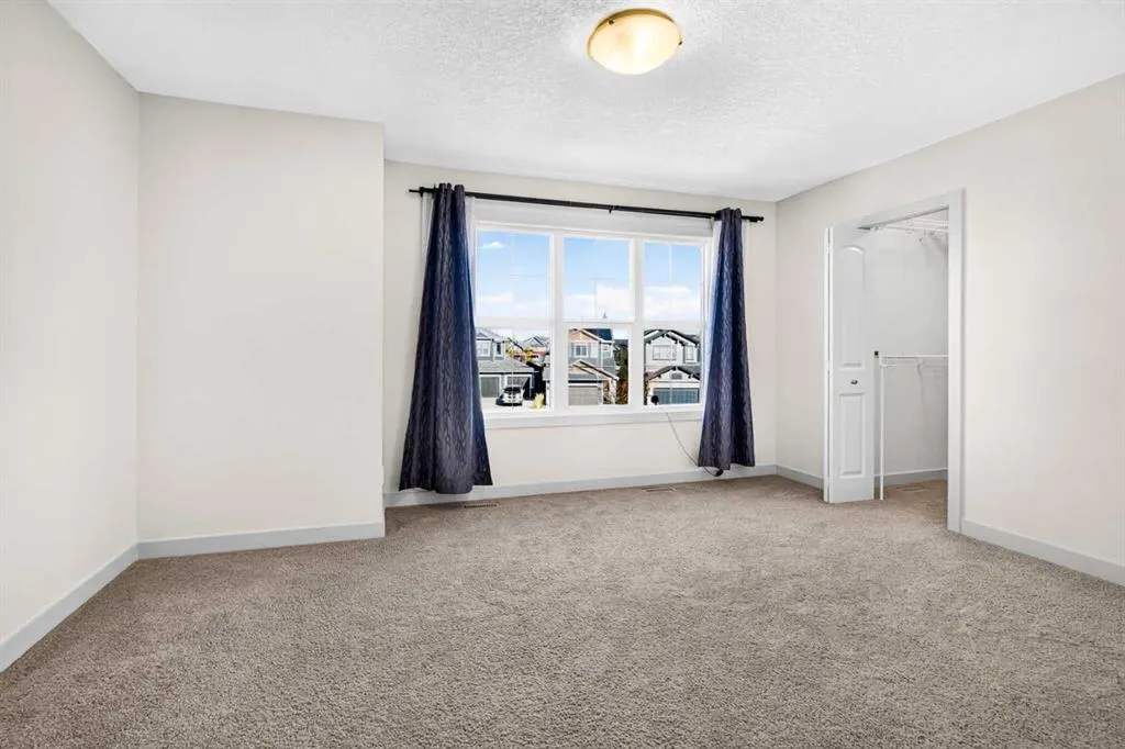 78 Cranarch View SE