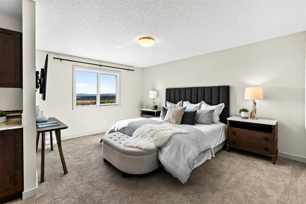 78 Cranarch View SE