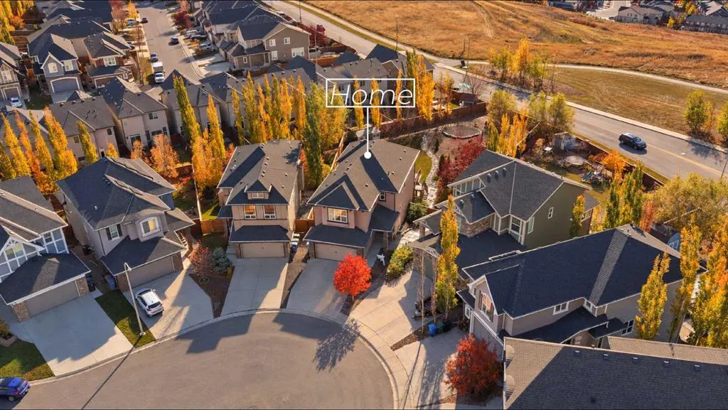 78 Cranarch View SE