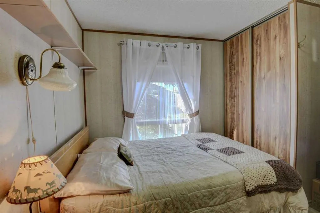 99 Arbour Lake Road NW #71