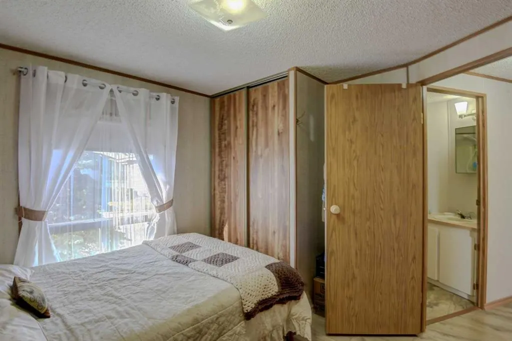 99 Arbour Lake Road NW #71