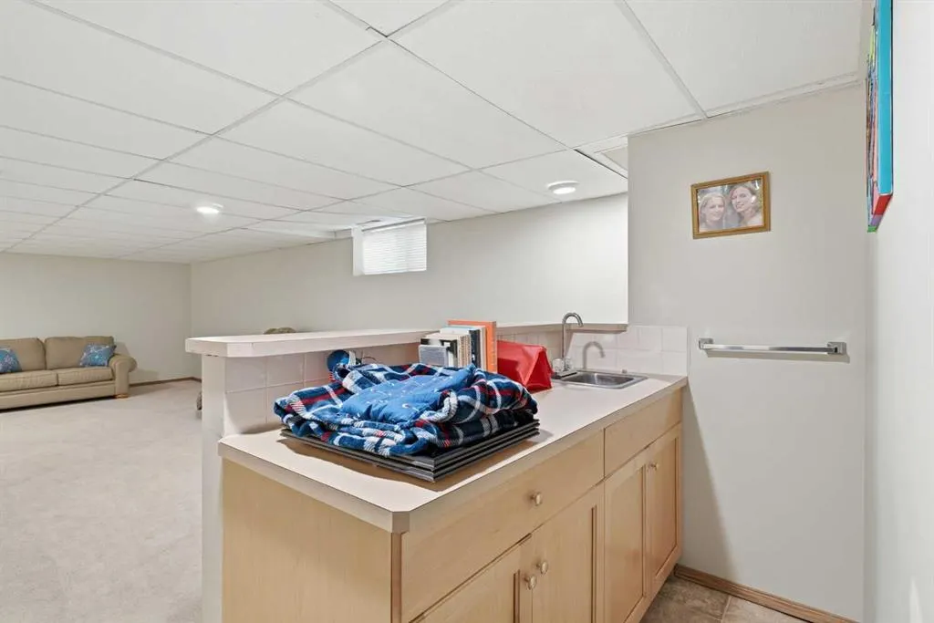 110 Somervale Point SW