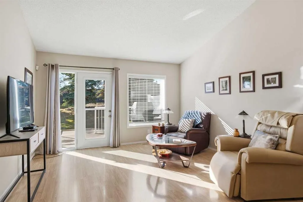 110 Somervale Point SW