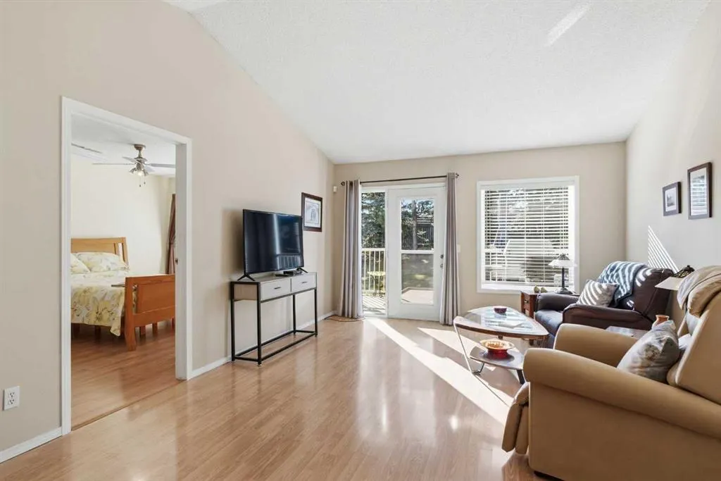110 Somervale Point SW