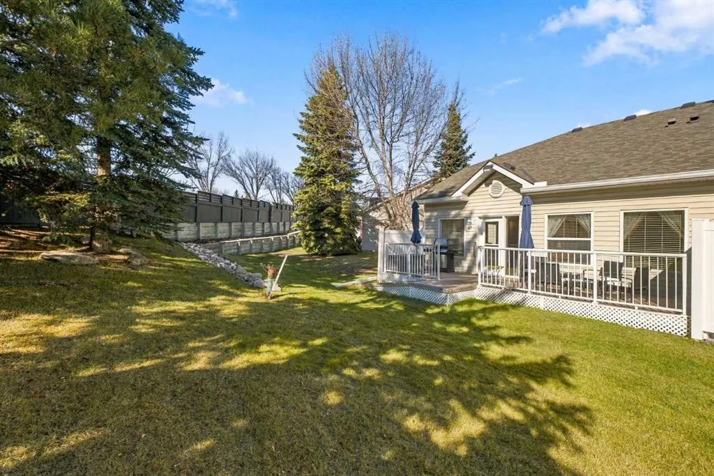 110 Somervale Point SW