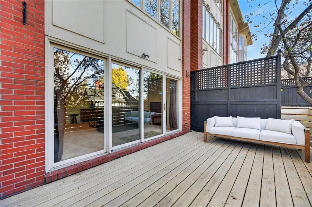 914 Royal Avenue SW