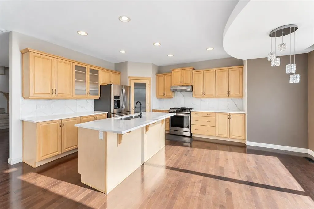 51 Chapalina Terrace SE
