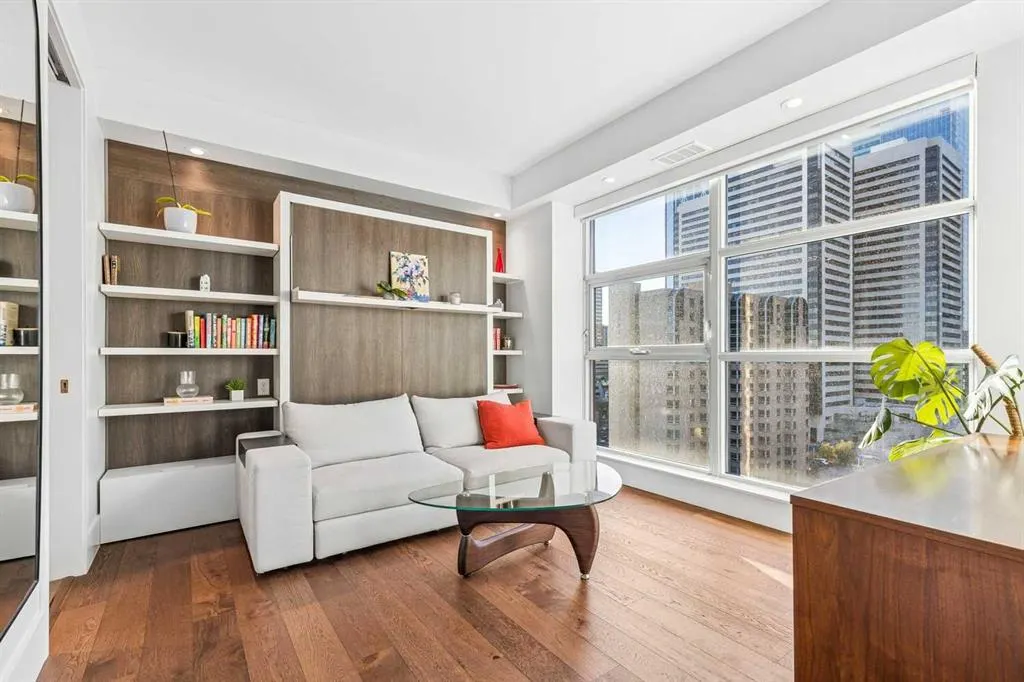 205 Riverfront Avenue SW #1005