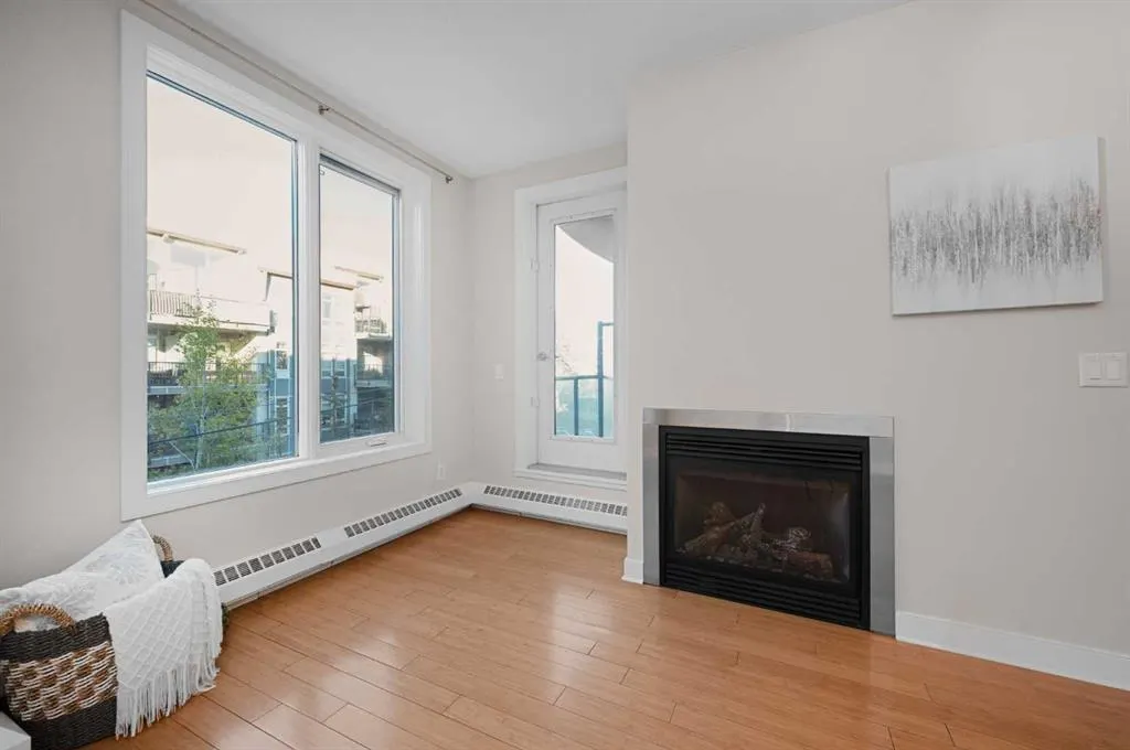 328 21 Avenue SW #310