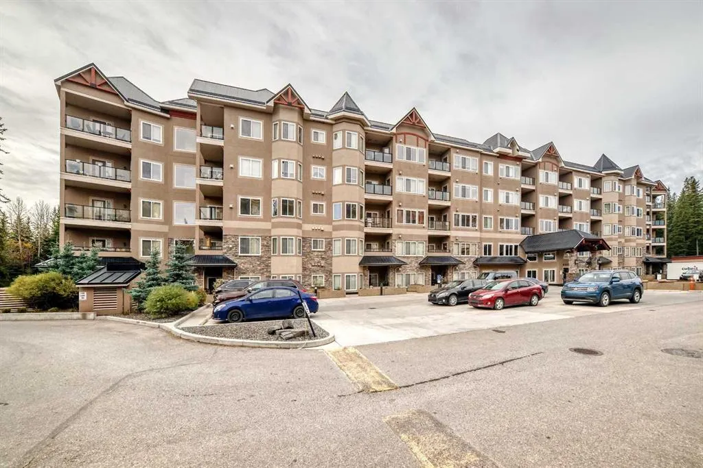 10 Discovery Ridge Close SW #437