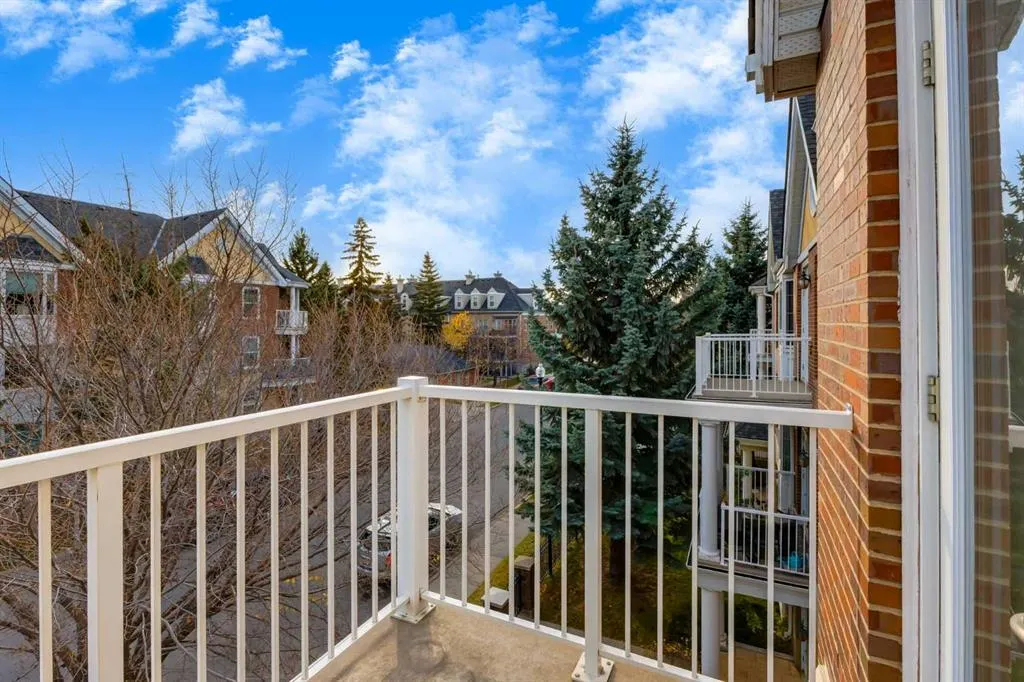 3651 Marda Link SW #301