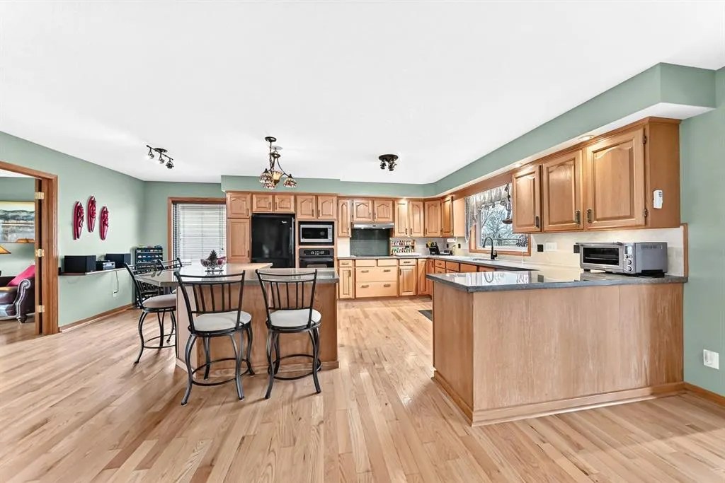 34 Tucker Road SE