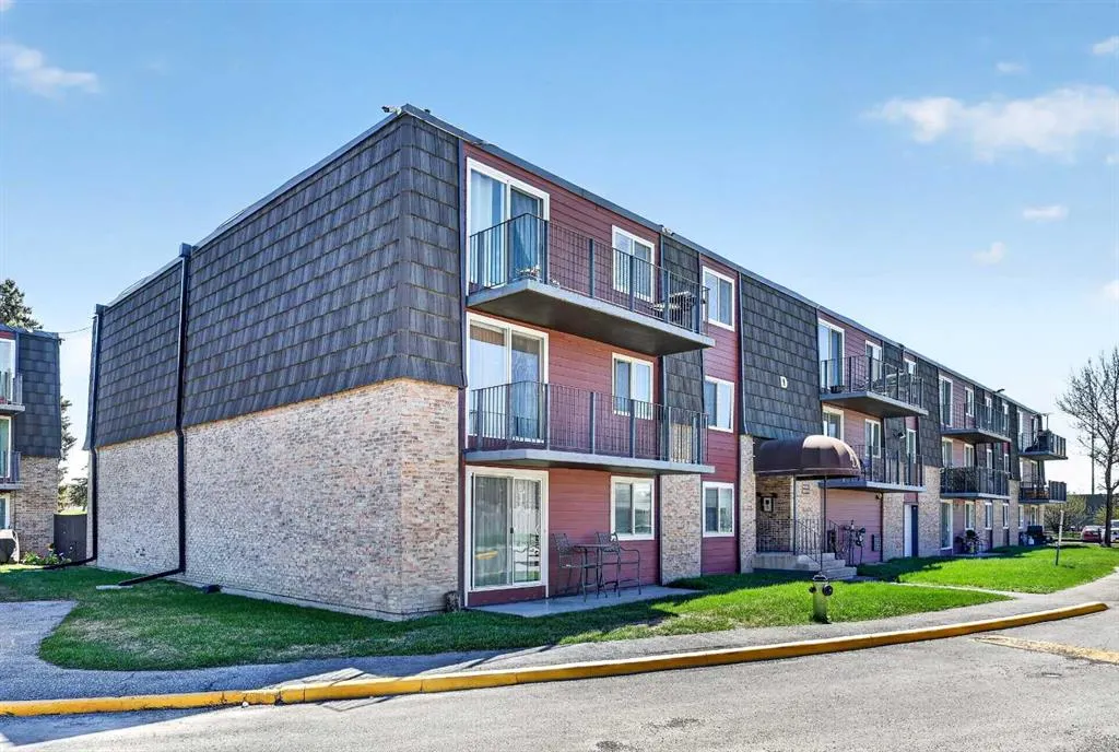 80 Galbraith Drive SW #11D