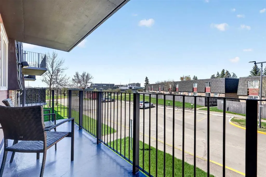 80 Galbraith Drive SW #11D