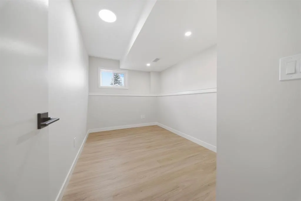 36 Taradale Close NE