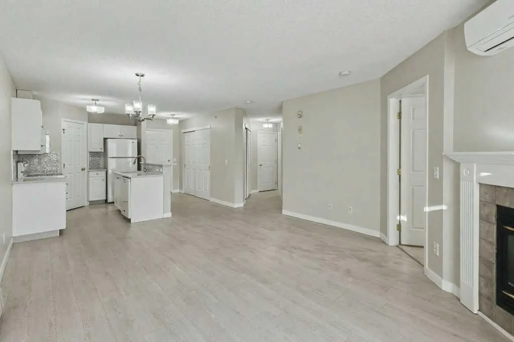 270 Shawville Way SE #408