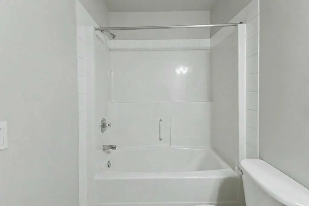 270 Shawville Way SE #408