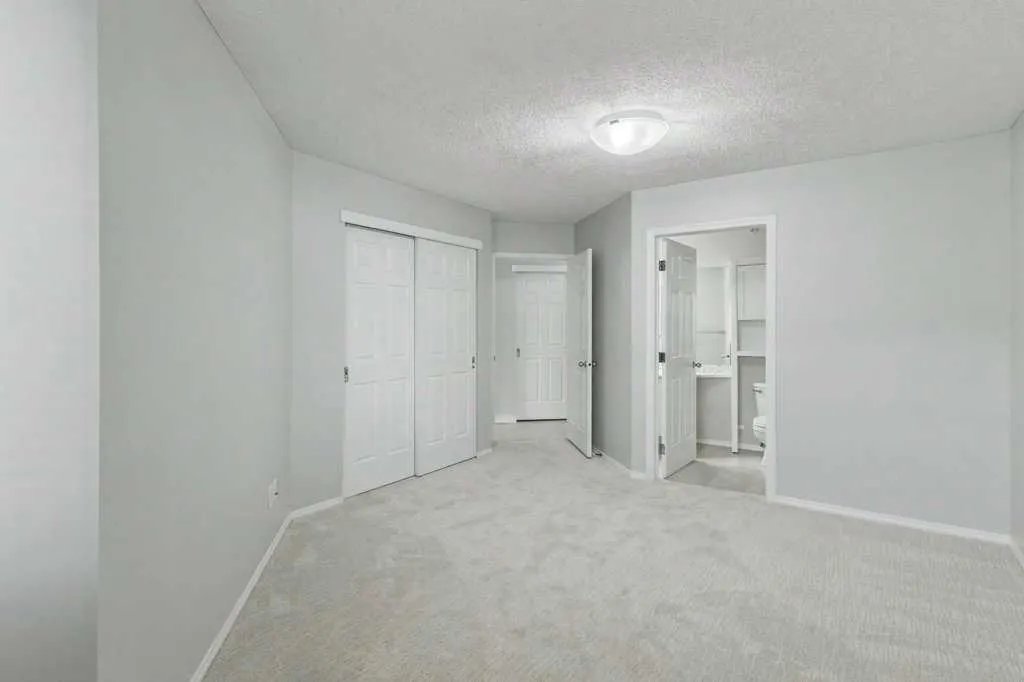 270 Shawville Way SE #408