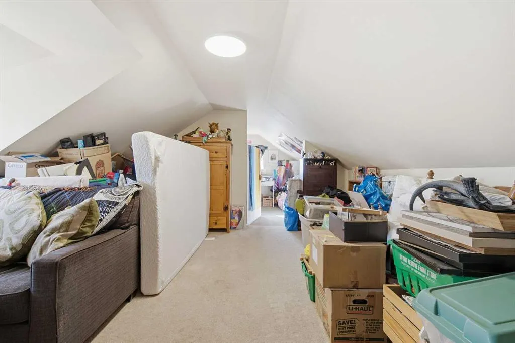 148 Crescent Road