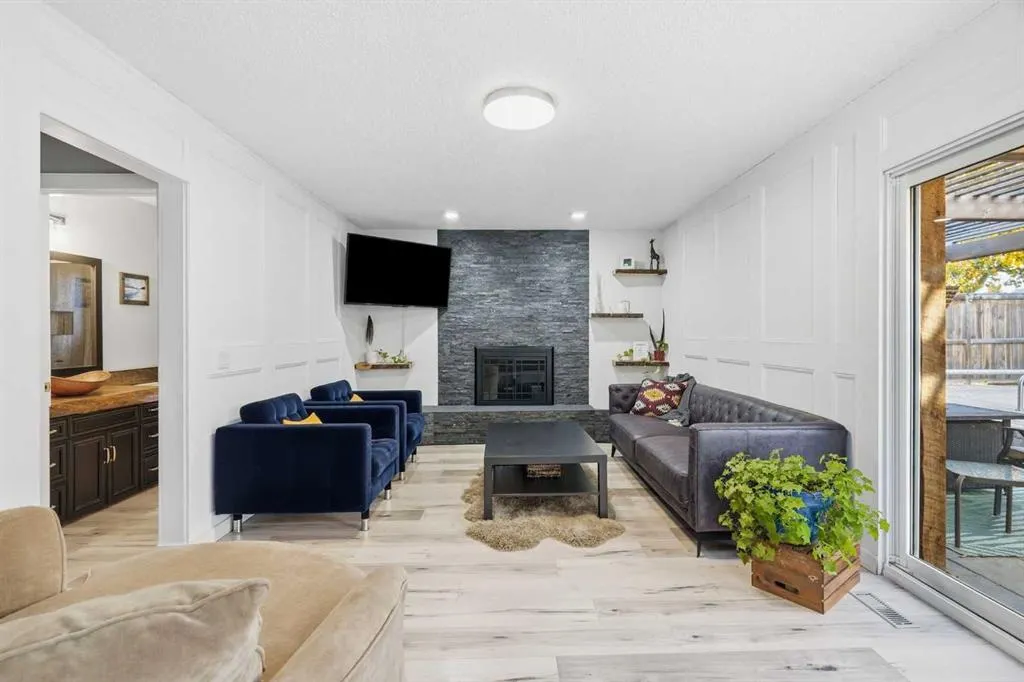 181 Woodbend Way