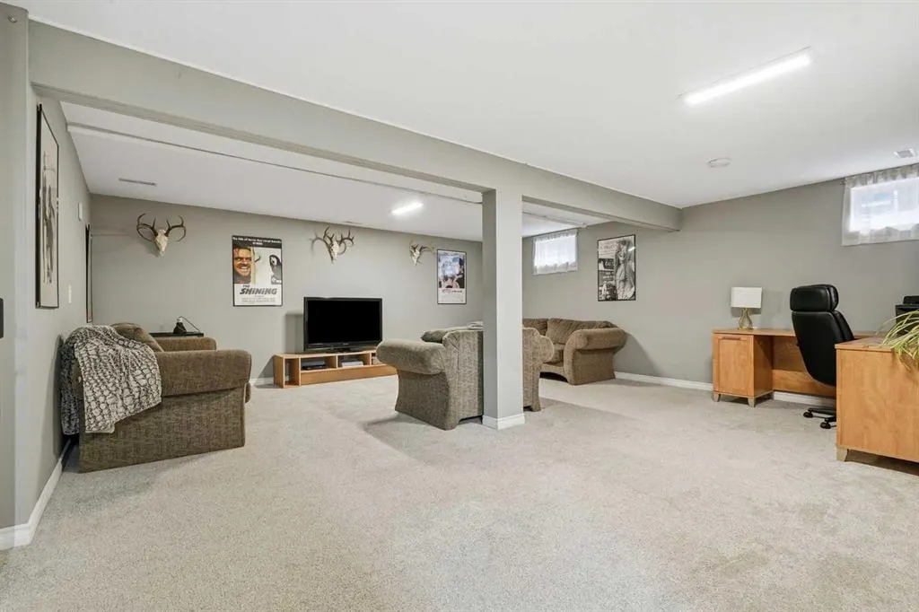 181 Woodbend Way